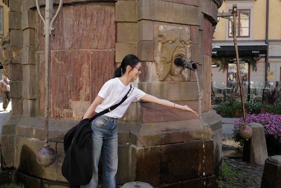 Mưu nữ lang thế hệ mới Lưu Hạo Tồn và tủ đồ nàng thơ-9.jpg