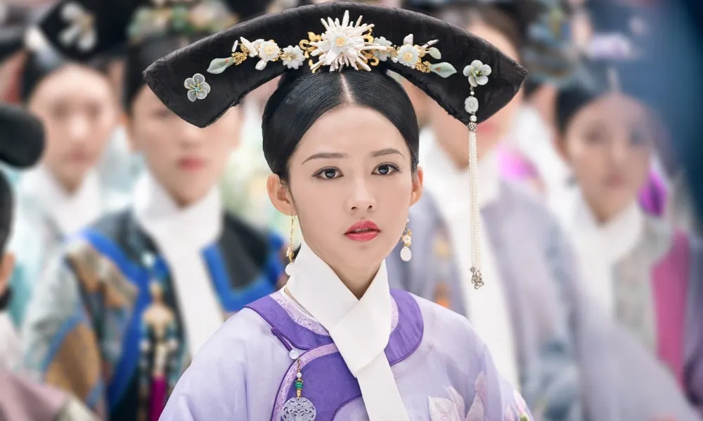 Ngắm nhìn nhan sắc vượt thời gian của Lý Thấm qua từng vai diễn-2.webp