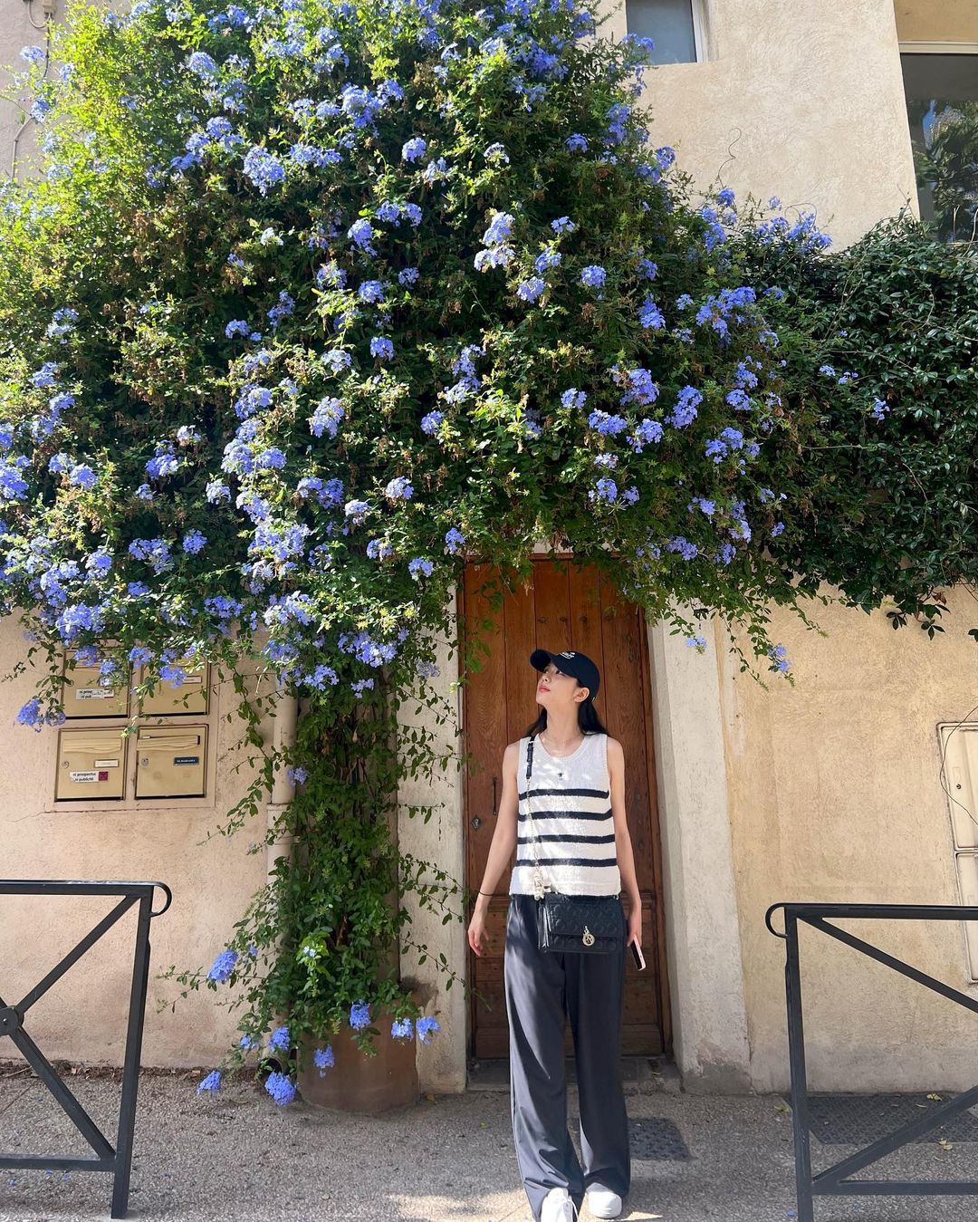 Ngôi sao sáng của mùa Thu gọi tên áo ghi lê len sành điệu-1.jpg