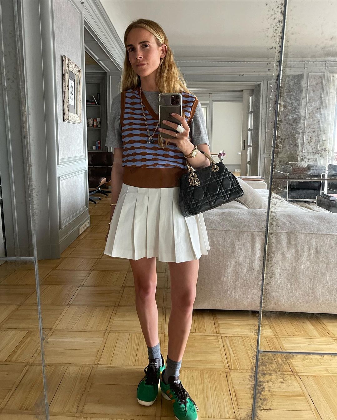 Ngôi sao sáng của mùa Thu gọi tên áo ghi lê len sành điệu-4.jpg