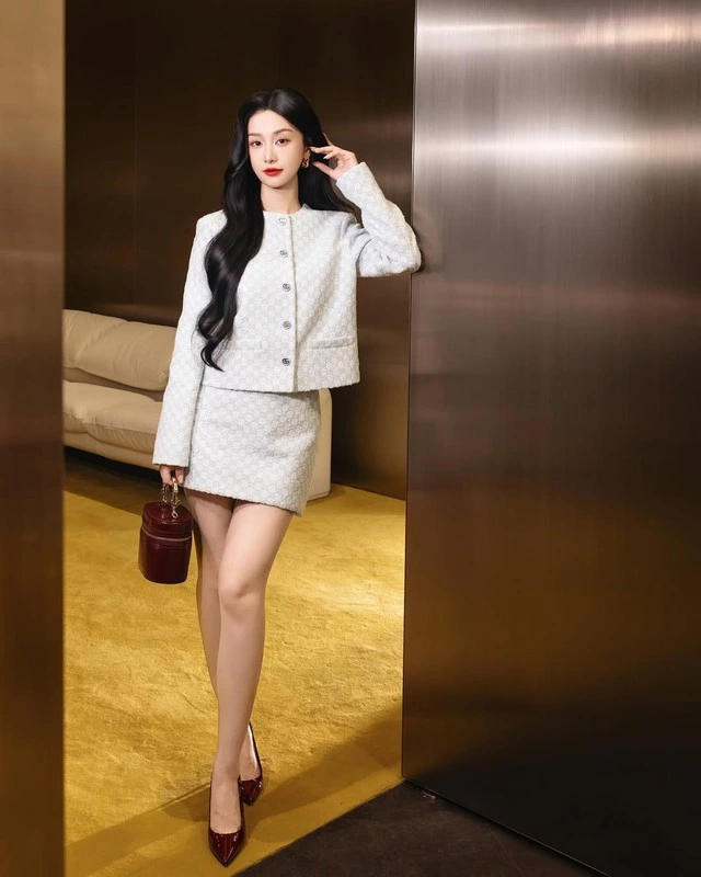 Phong cách elegant chìa khóa mở cánh cửa quý phái-6.webp