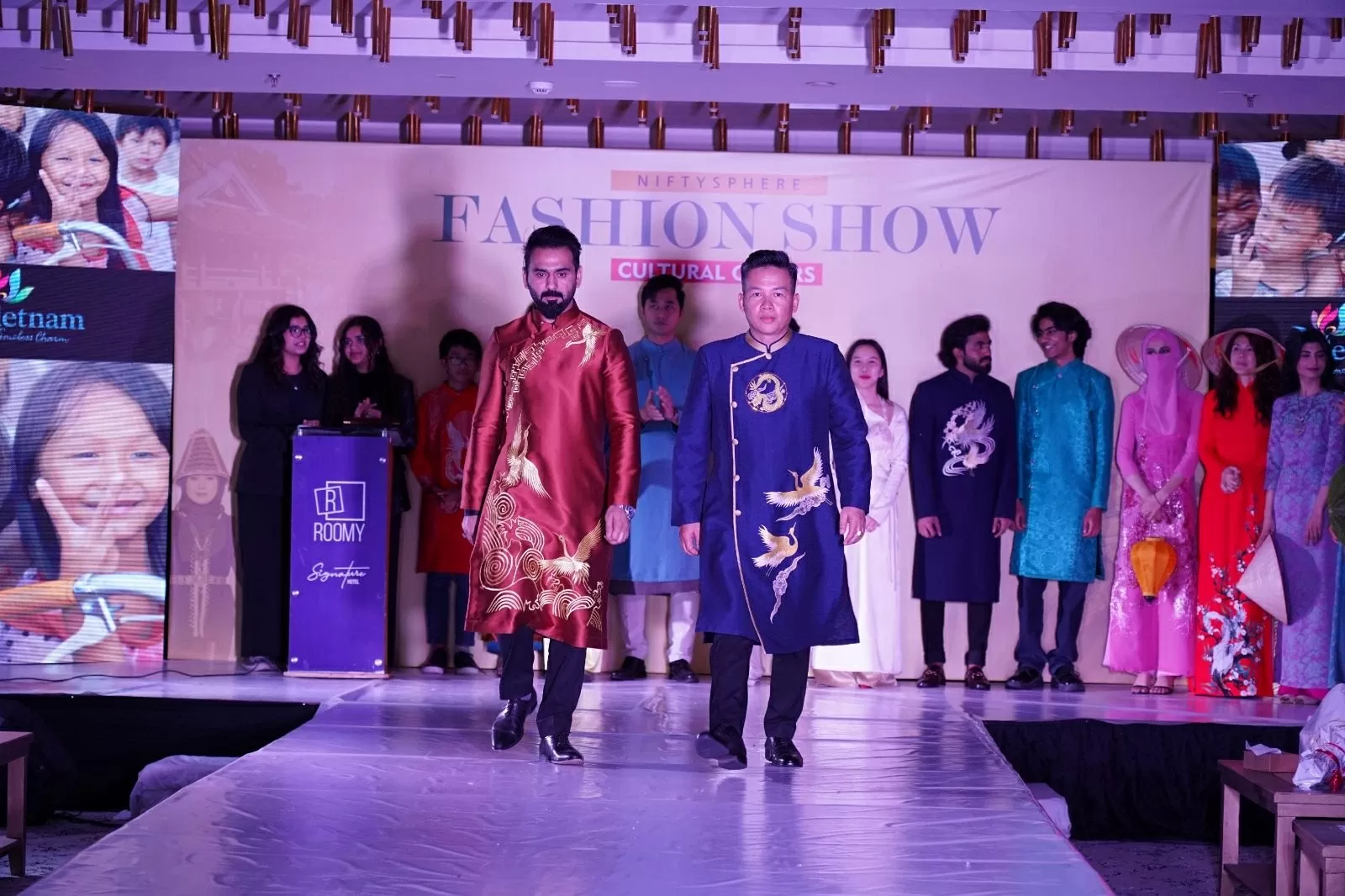 Sắc màu văn hóa Việt Nam tại Pakistan-2.webp