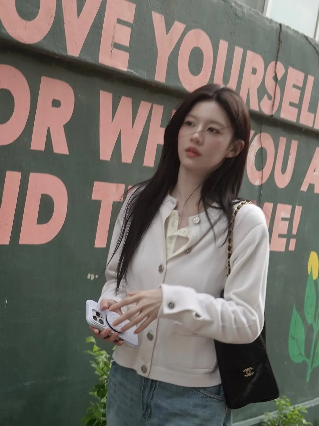 Sao Hàn chào Thu bằng 4 công thức phối đồ len sành điệu-5.webp