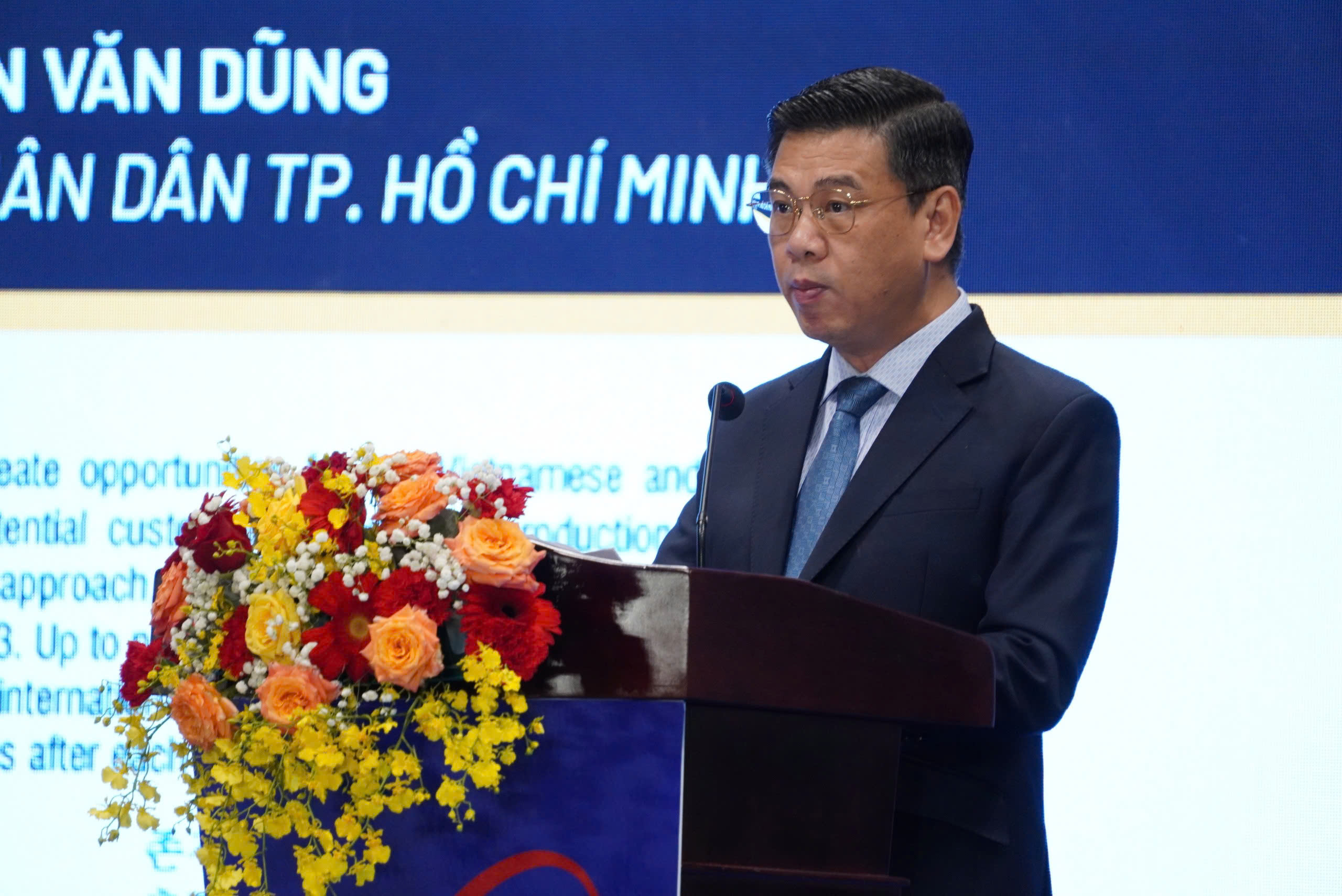 Tràn ngập khuyến mãi tại hội chợ hàng Việt Nam tiêu biểu xuất khẩu năm 2025-1.jpg