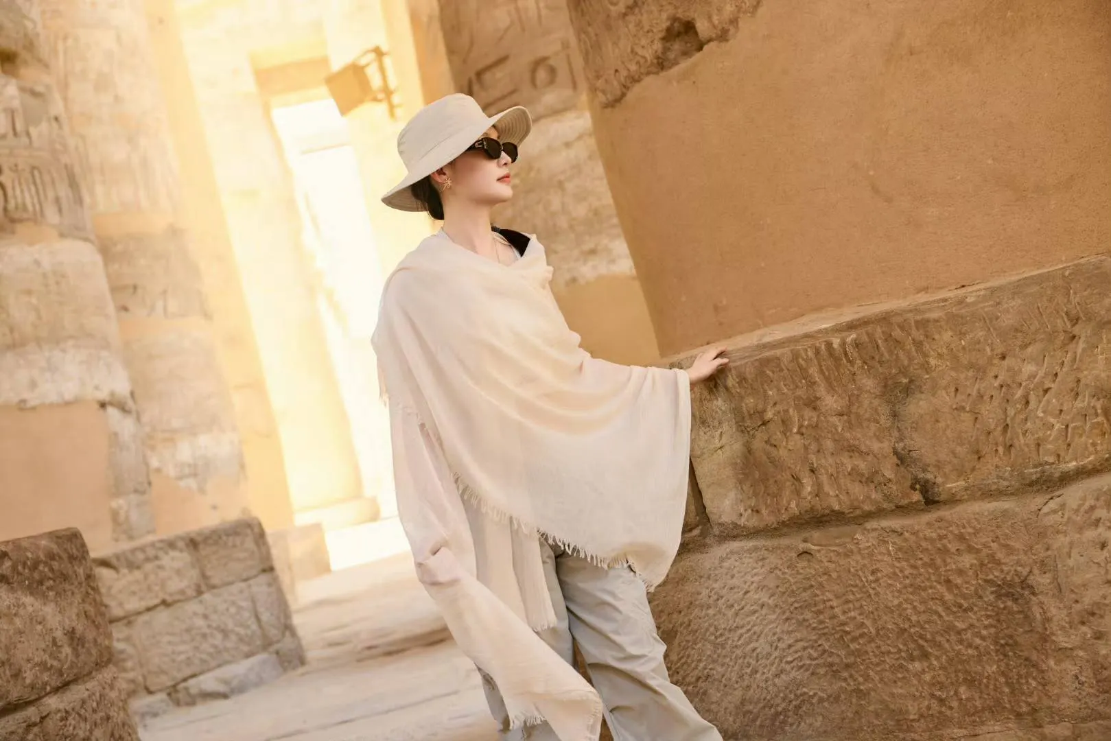 Tủ đồ cổ trang của nữ xạ thủ Lý Thấm trong Nhất Tiếu Tùy Ca-8.webp