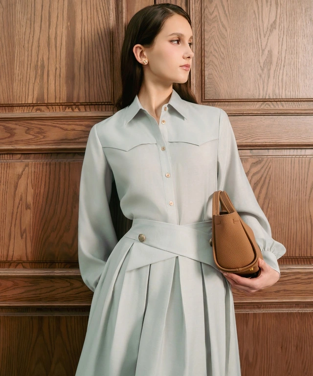 Váy dáng dài sang trọng hợp cả đi làm lẫn đi tiệc-4.webp