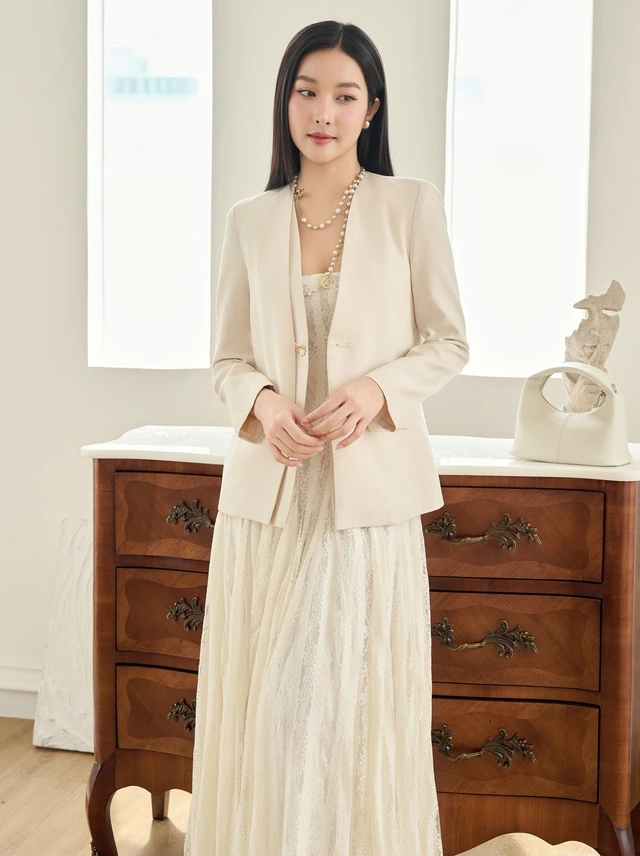 Váy midi tuy giản đơn nhưng lại đẹp quá xuất sắc-4.webp