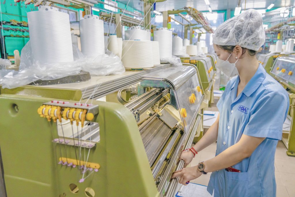 Xây dựng một chuỗi cung ứng nội bộ vững mạnh Lấy ngành May làm đầu kéo-2.jpg